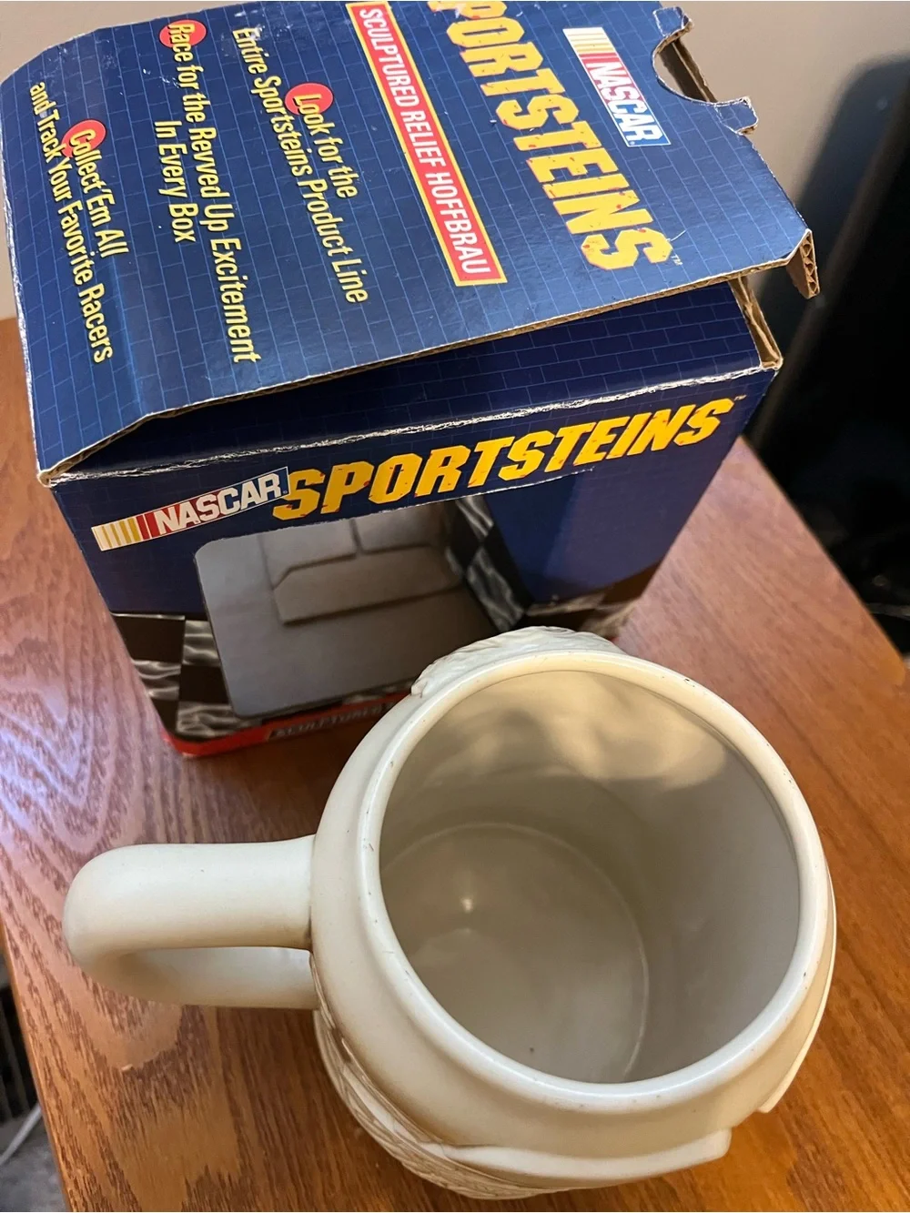 Dram Tree NASCAR Rusty Wallace #2 Hoffbrau Sportsteins Stein w/ Box